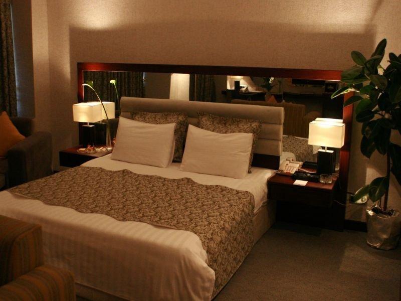 Le Grande Plaza Hotel ทาชเคนต์ ภายนอก รูปภาพ